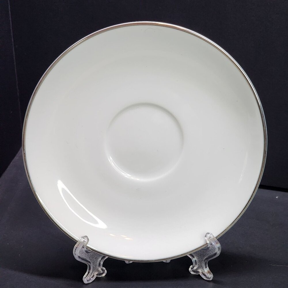 Vintage Noritake China Saucer Plate - Colony 5932 White 6'' Platinum Trim